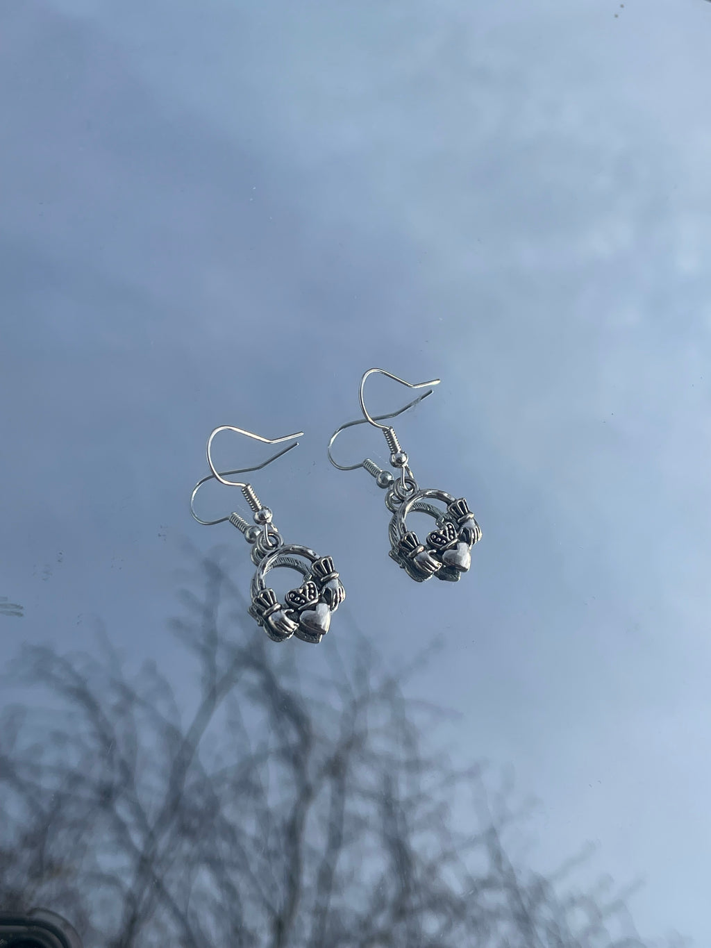 Classic claddagh earrings